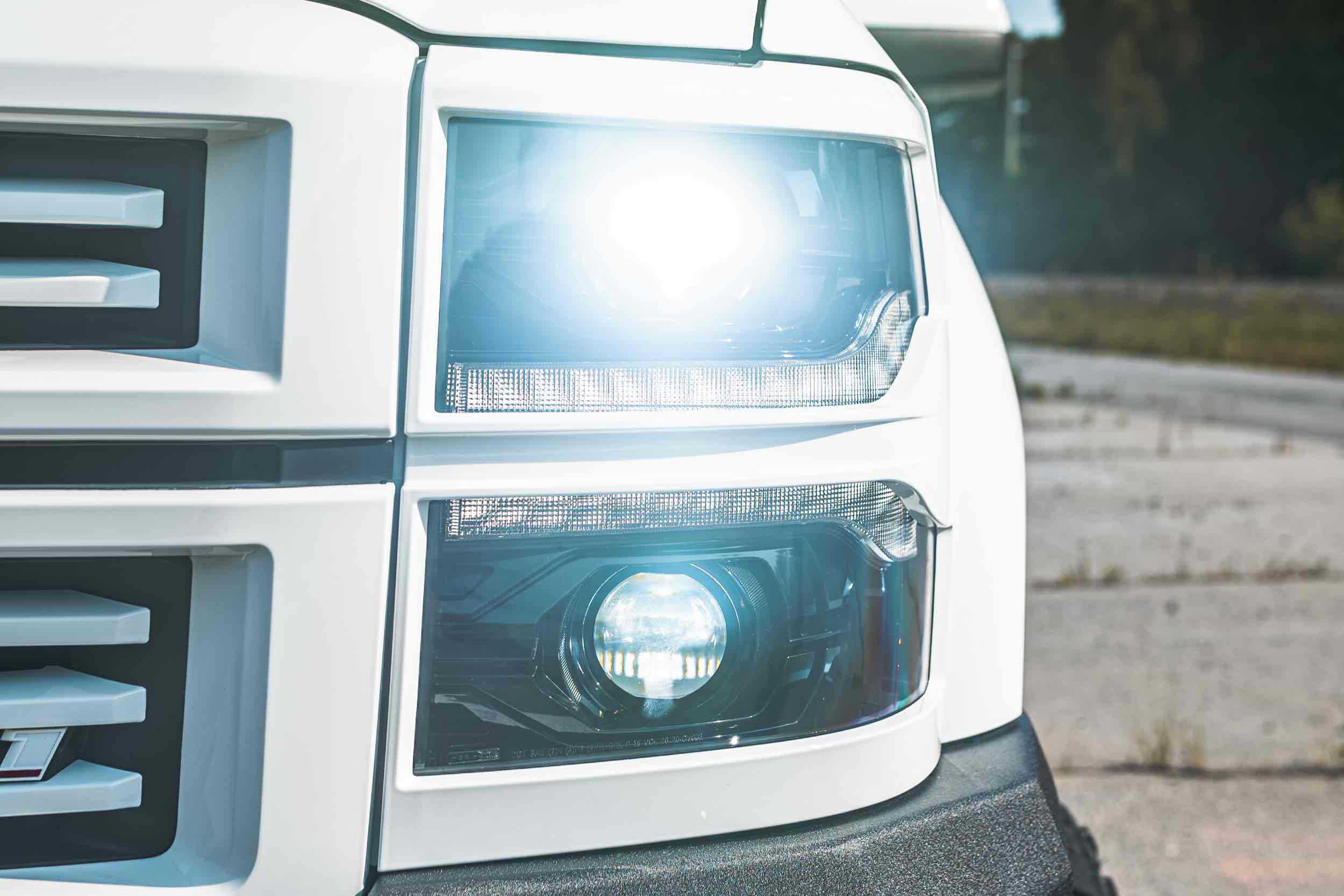 Chevrolet Silverado 1500 (14-15): XB LED Headlights | Plug-N-Play
